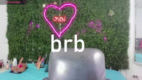 Emy online show from February 9, 8:35 pm