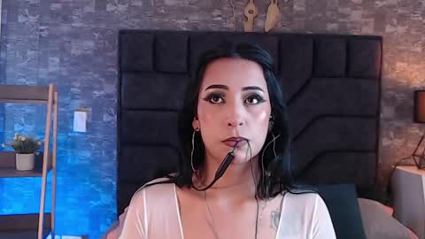 Emy   online show from May 20, 7:09 pm