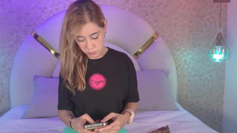 Emy  online show from November 24, 11:54 am