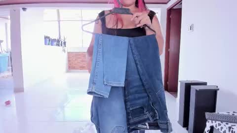 Im Emily would you like to help me reach 100  online show from October 24, 2:35 pm