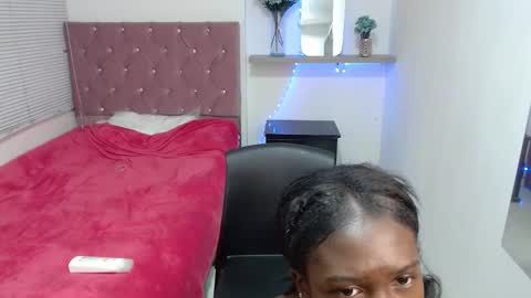 Snapshot of emyfuckhard chatting on October 10, 12:37 pm emyfuckhard online show from October 10, 12:37 pm