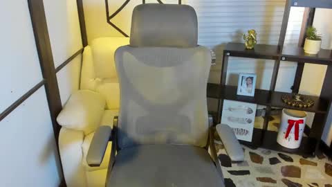 Emy Silver online show from February 7, 7:38 pm