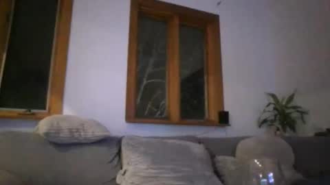 emyxxl online show from December 2, 11:45 pm