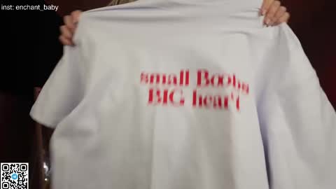 Snapshot of enchant_baby_ chatting on February 27, 9:25 pm My name is Eva online show from February 27, 9:25 pm