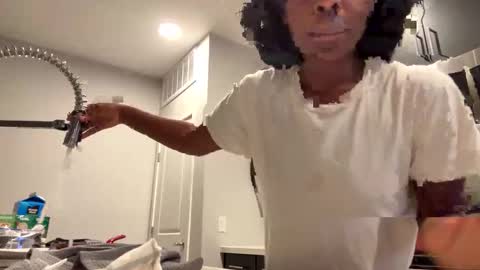 Snapshot of enchantressanon chatting on February 9, 5:44 am Enchantress online show from February 9, 5:44 am