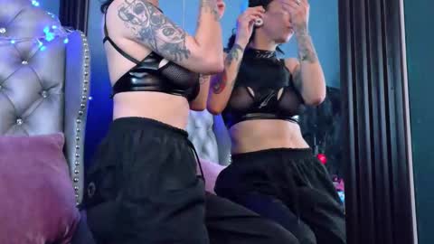 EnchantressQueen online show from March 6, 3:52 pm