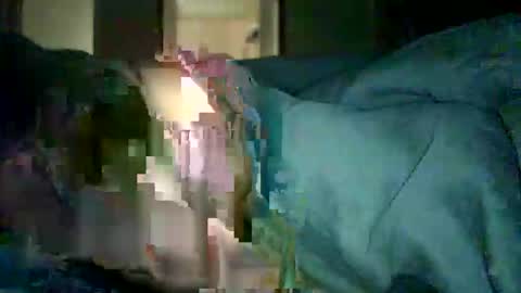 Snapshot of encormoi chatting on January 7, 8:06 am encormoi online show from January 7, 8:06 am