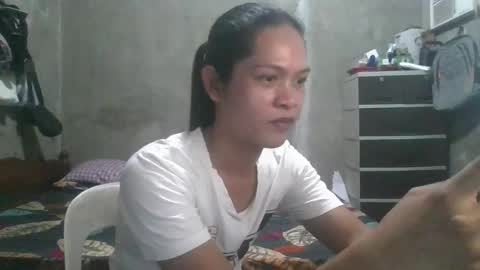 Snapshot of endless_cumexplosion chatting on December 5, 4:31 am I am MITCH online show from December 5, 4:31 am