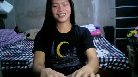 Snapshot of endless_cumexplosion chatting on February 6, 12:11 am I am MITCH online show from February 6, 12:11 am