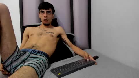 endrick_23 online show from April 15, 3:30 pm