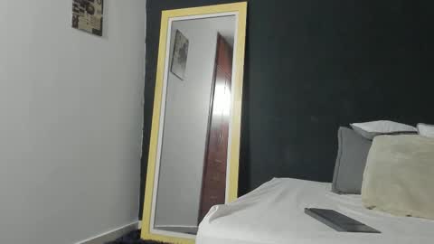 Gio online show from March 25, 2:50 am