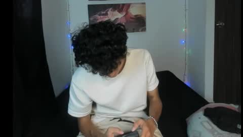 Salo online show from February 4, 5:52 pm