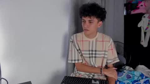 Salo online show from April 2, 5:43 pm