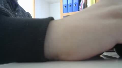 engin_83 online show from May 26, 10:33 am