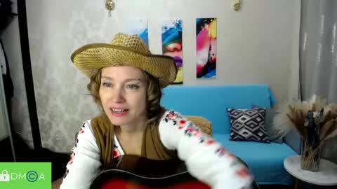 englishgirll online show from April 21, 3:17 pm