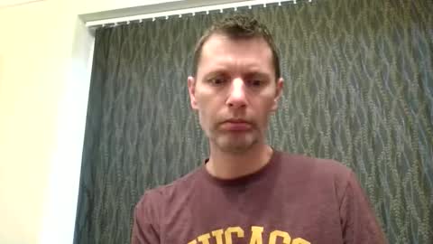 EnglishGuy183 online show from February 21, 4:19 pm