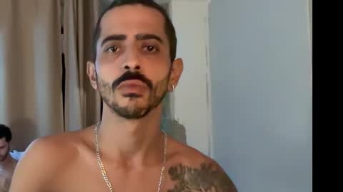 Snapshot of enjoythetrip chatting on February 15, 8:22 am Luke online show from February 15, 8:22 am