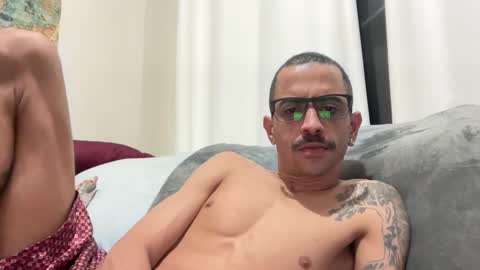 Snapshot of enjoythetrip chatting on November 28, 7:00 am Luke online show from November 28, 7:00 am