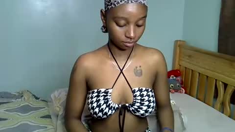 enkarxx online show from January 2, 8:35 pm