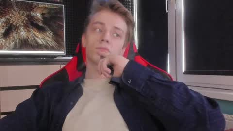 Enker online show from April 12, 3:28 pm