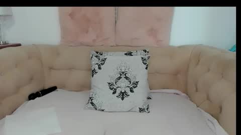 EnticingAmy online show from March 27, 8:26 am