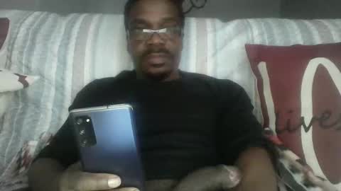 Snapshot of envyme2017 chatting on February 9, 9:28 pm Envyme2017 online show from February 9, 9:28 pm