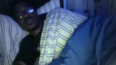 Snapshot of envyme2017 chatting on February 17, 3:25 am Envyme2017 online show from February 17, 3:25 am