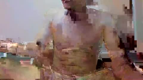 Snapshot of enzo_0707 chatting on January 19, 2:57 am enzo_0707 online show from January 19, 2:57 am