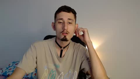 enzo 1408 online show from March 5, 2:34 pm