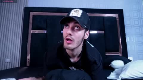 Enzo online show from April 19, 7:16 pm