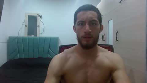 enzo_savage online show from October 31, 4:30 pm