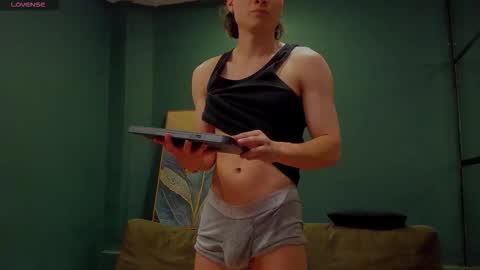 enzo_steel online show from December 13, 10:15 pm