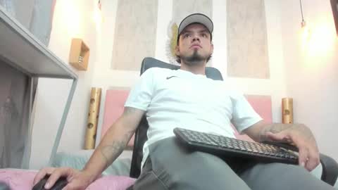    online show from January 7, 6:49 am