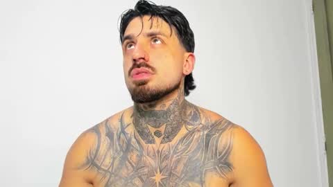 Enzo Aren online show from November 6, 12:33 am