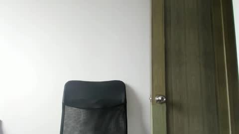 Enzo Aren online show from November 27, 7:38 pm