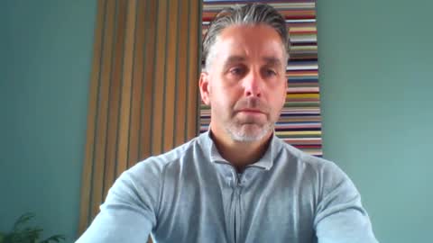 Enzos Massive Cock online show from September 17, 8:05 am