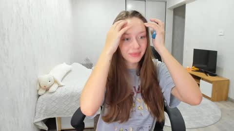 Snapshot of ephorium chatting on January 18, 3:05 pm Renata online show from January 18, 3:05 pm