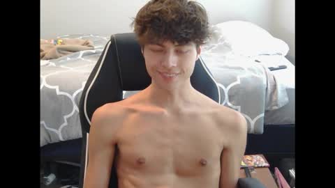 Snapshot of eprahsdahc chatting on November 7, 4:51 pm eprahsdahc online show from November 7, 4:51 pm