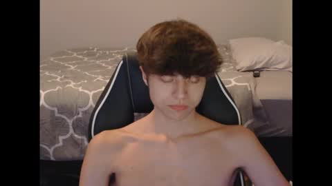 Snapshot of eprahsdahc chatting on December 4, 5:50 am eprahsdahc online show from December 4, 5:50 am