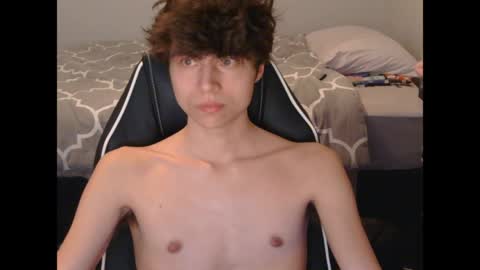 Snapshot of eprahsdahc chatting on March 31, 3:19 am eprahsdahc online show from March 31, 3:19 am