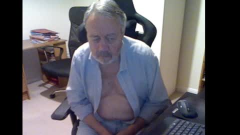 erasmus_d online show from October 29, 5:36 pm