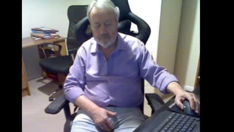 erasmus_d online show from February 20, 5:46 pm
