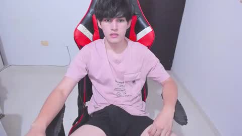 eren_tatakae online show from January 16, 2:59 am