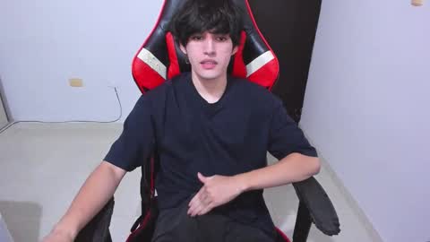 eren_tatakae online show from March 3, 12:39 am