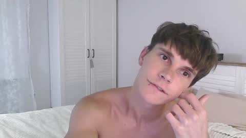 Eric Crush online show from December 1, 7:13 am