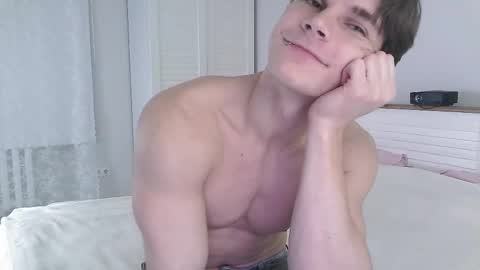 Eric Crush online show from February 17, 4:09 am