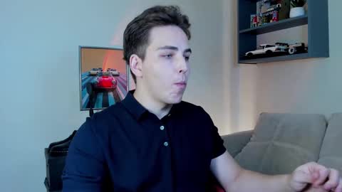 Snapshot of eric_ether chatting on October 5, 5:33 pm Eric online show from October 5, 5:33 pm