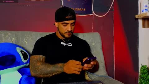 Brayan online show from February 17, 1:46 am