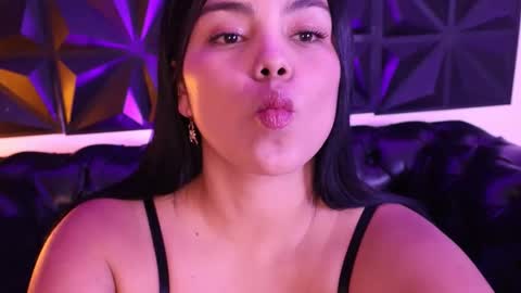 Snapshot of erica_adams_ chatting on December 2, 8:26 pm erica_adams_ online show from December 2, 8:26 pm