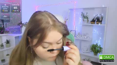 erica_love_ online show from January 17, 6:40 am